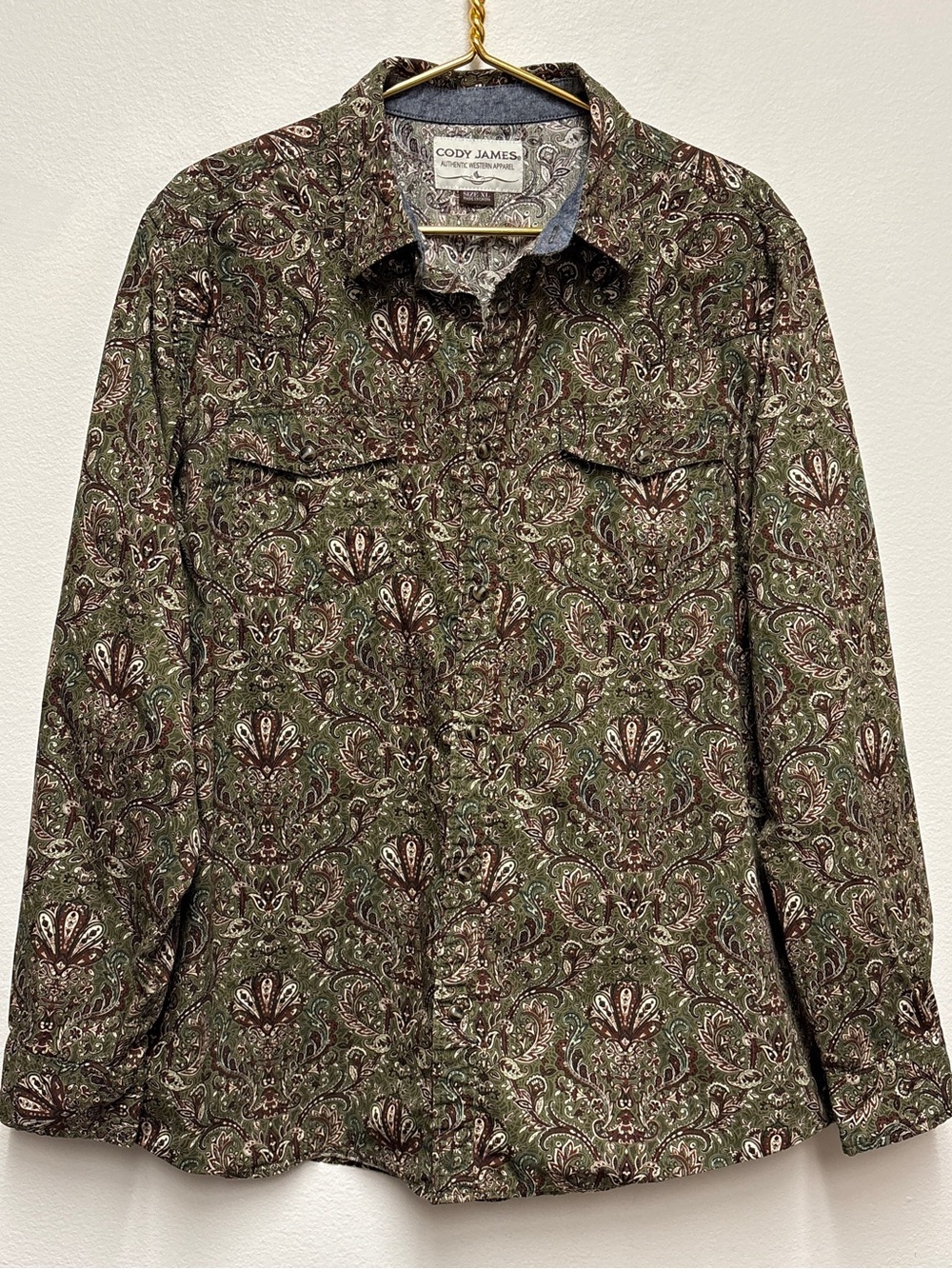 Cody James Pearl Snap Western Shirt Size XL Green Brown Paisley Long Sleeve